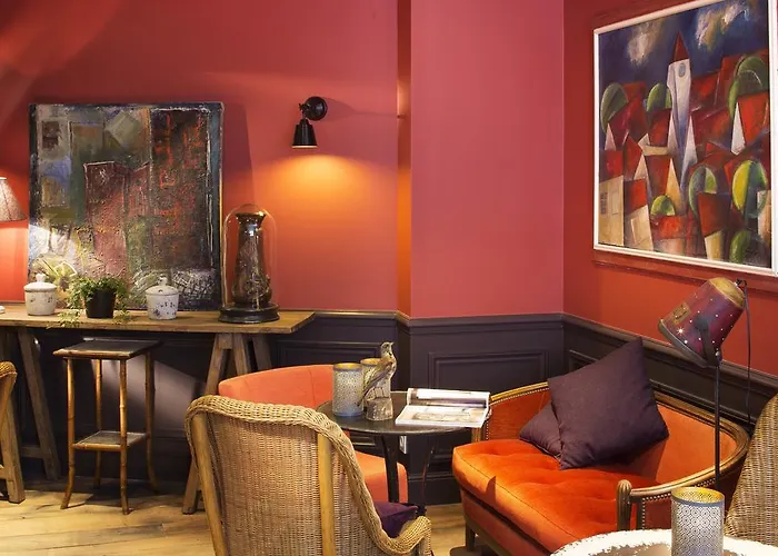 Hotel Le Petit Chomel Paris